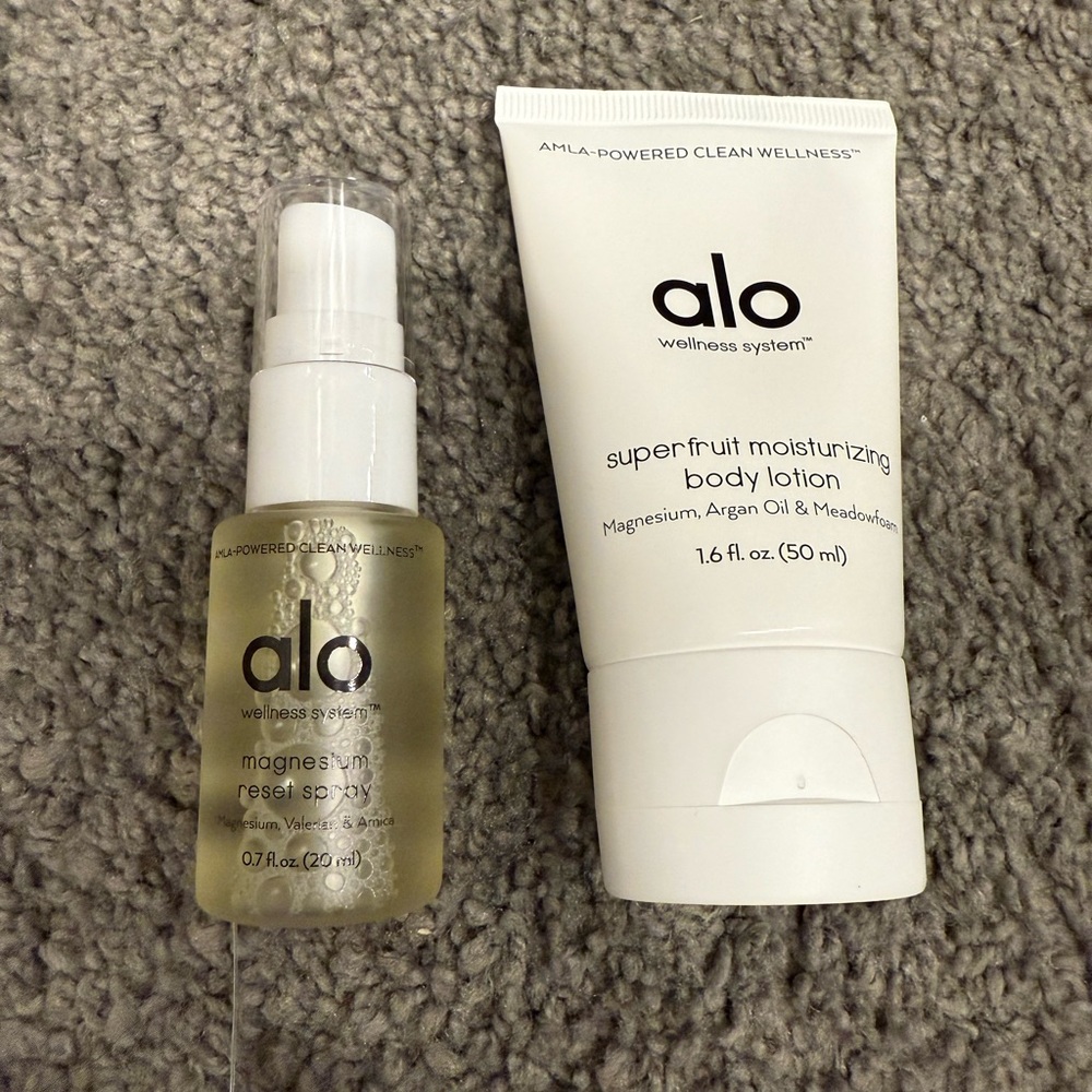 NEW ALO Yoga Superfruit Moisturizing Body Lotion and Magnesium Reset Spray Set